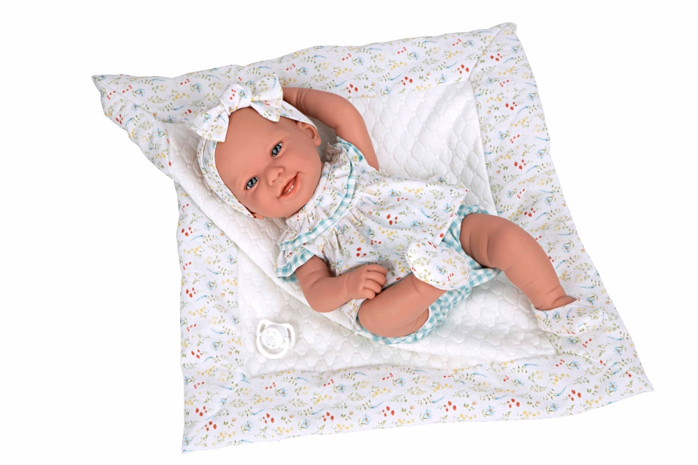 Arias lėlytė su gėlėtu žydru pleduku, 42 cm – Pupuliuk.lt